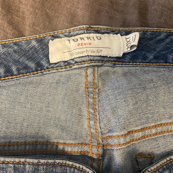 Torrid Jean Bundle - Picture 10 of 10